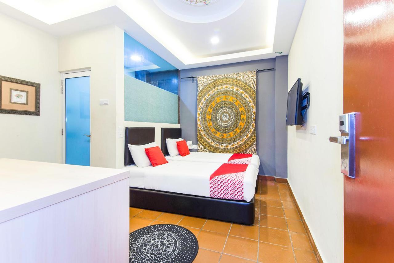 Oyo 90429 Narasindo Hotel 2*