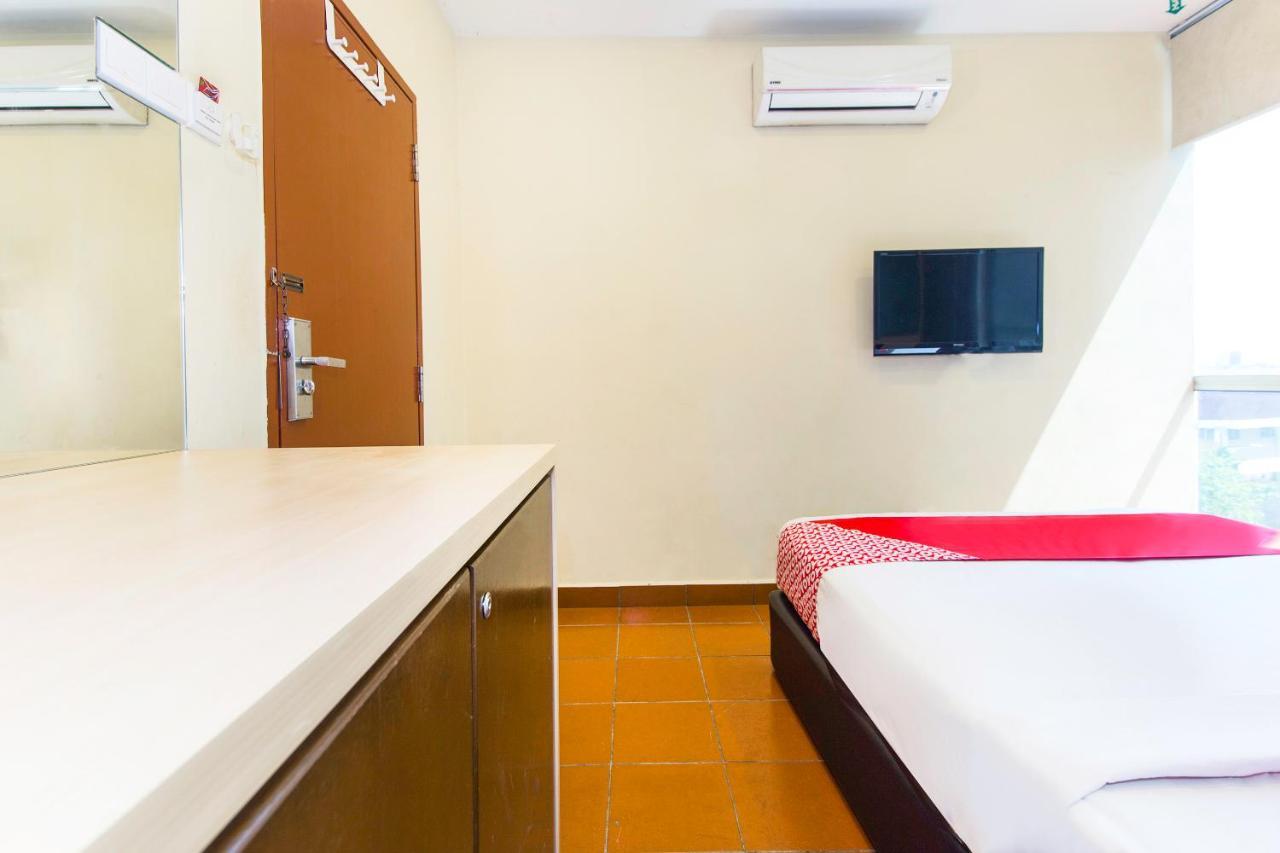 Oyo 90429 Narasindo Hotel Kuala Lumpur