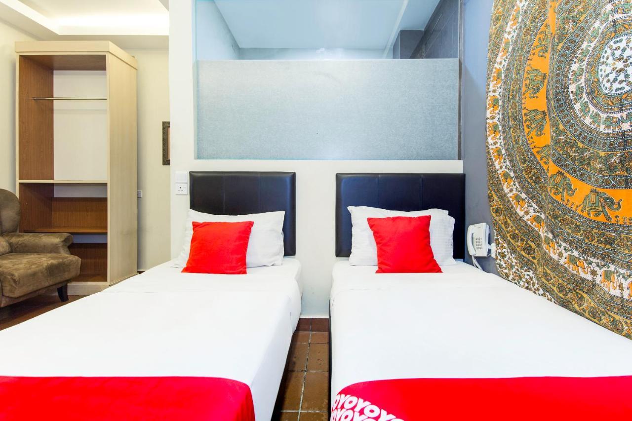 Oyo 90429 Narasindo Hotel